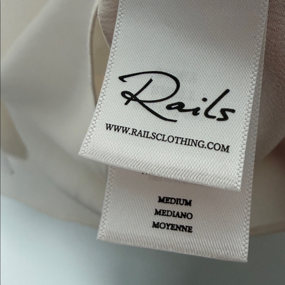 Rails Rhett Python Silk Button Front Shirt White Size Medium - Picture 6 of 7